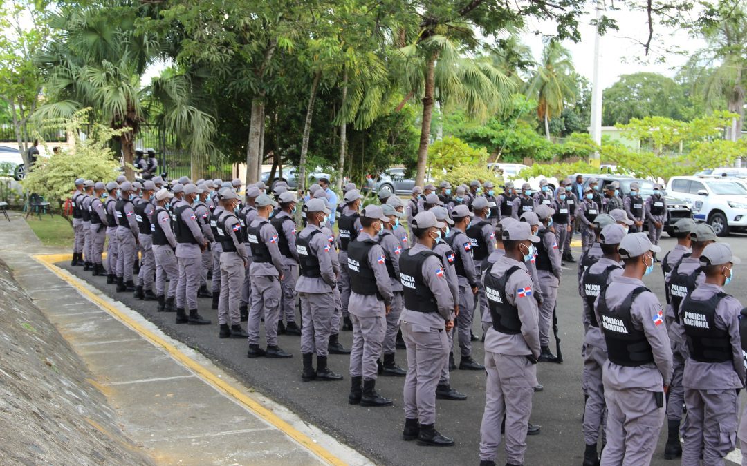 Aumento salarial: Policías duplican su sueldo durante la actual gestión del presidente Luis Abinader