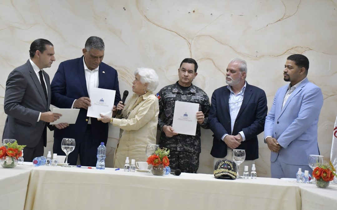 Interior y Policía recibe observaciones de Digeig para creación  Código de Ética PN; prioriza cambiar carácter autoritario