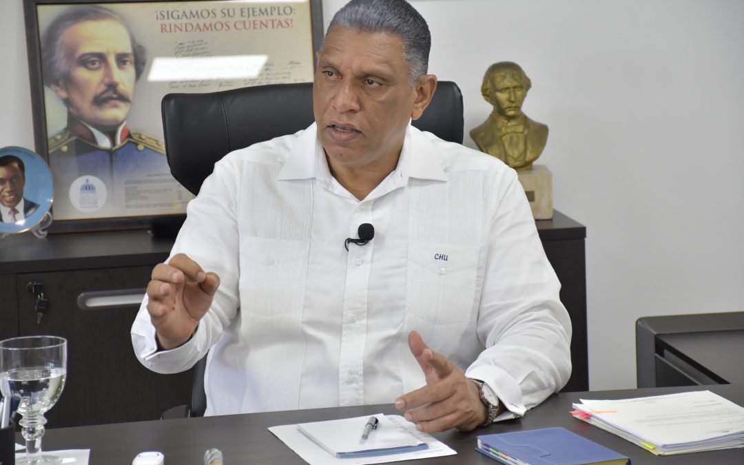 Un ministro centrado en fortalecer la seguridad y la soberanía del país