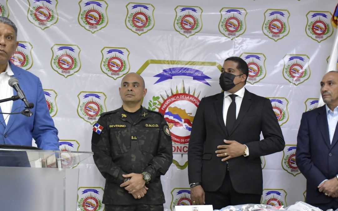 GOLPE AL MICROTRÁFICO: SACAN DE LAS CALLES DOS TONELADAS 400 MIL GRAMOS DE DROGAS
