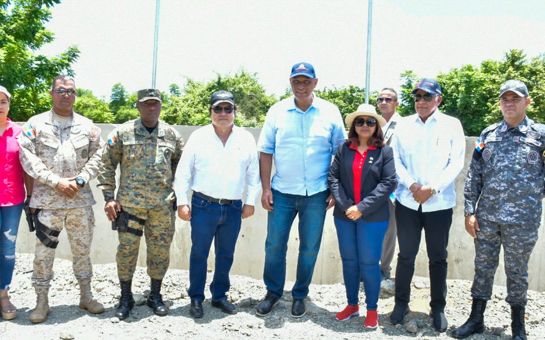 Ministro de Interior revela PN investiga si hay participación de dominicanos en bandas criminales operan en Haití