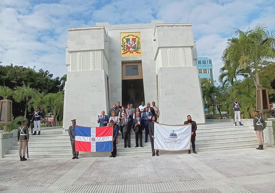 Interior y Policía rinde homenaje a Duarte y llama a unidad para preservar valores
