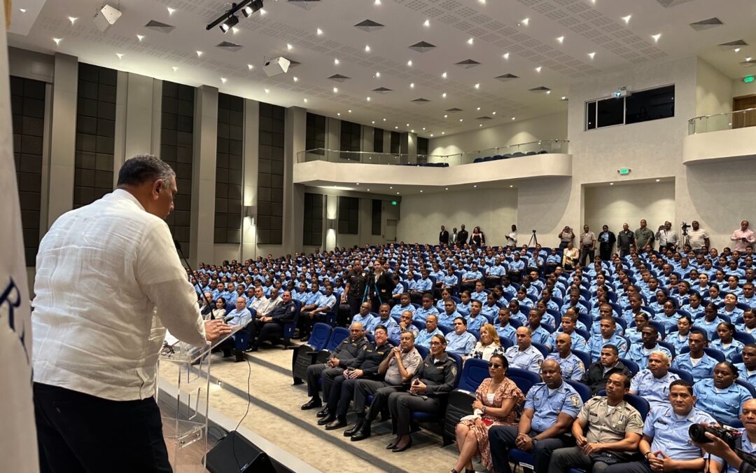 Quinientos nuevos agentes reforzarán la Policía Escolar