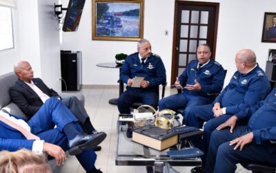 Interior y Policía y autoridades de los bomberos empiezan trabajo para reforma
