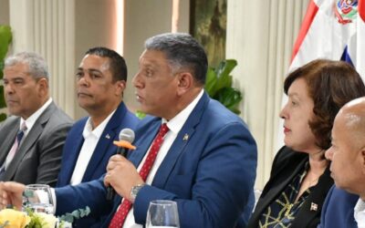 Gobierno elabora plan para tecnificar cuerpos de bomberos