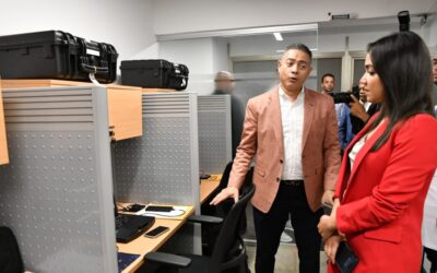 Ministra de Interior conoce avances investigación delitos tecnológicos, como parte supervisión dependencias PN