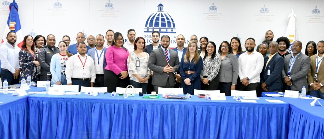 El Centro de Análisis de Datos de la Seguridad Ciudadana (CADSECI) y la Unidad Técnica Operativa (UTO) celebran su primer encuentro de coordinación del 2025